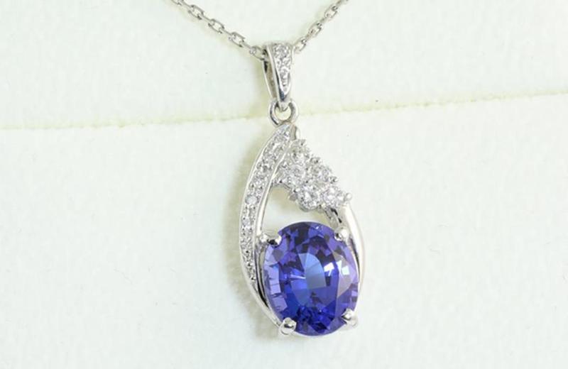 Gemstones Sapphire