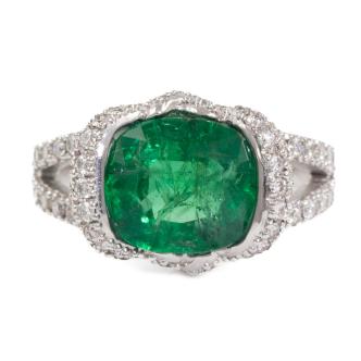 5.07ct Zambian Emerald & Diamond Ring