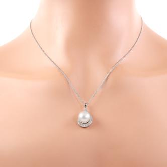 10.8mm South Sea Pearl & Diamond Pendant